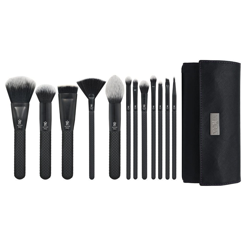 Royal and Langnickel Full Face Wrap Brush Kit 12 Piece.